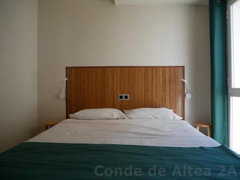 Delightful Seaview Apartment In Beautiful Алтеа Екстериор снимка