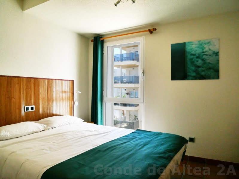 Delightful Seaview Apartment In Beautiful Алтеа Екстериор снимка
